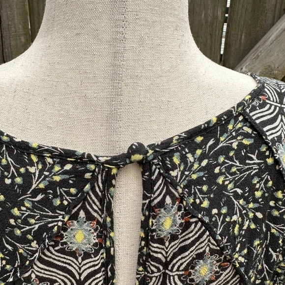 Free People Tops Free People Rolling Hills Print Bell Sleeve Flowy Blouse - Picture 12 of 12